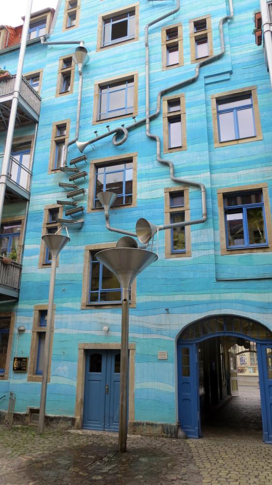 Façade, gouttière 