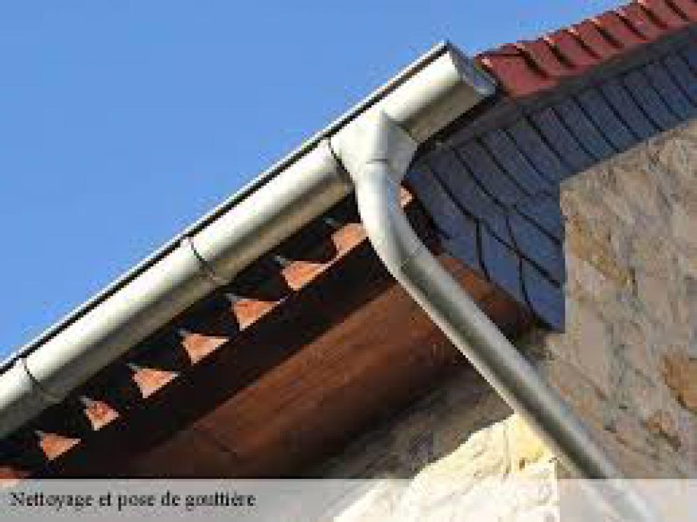 Pose de gouttière